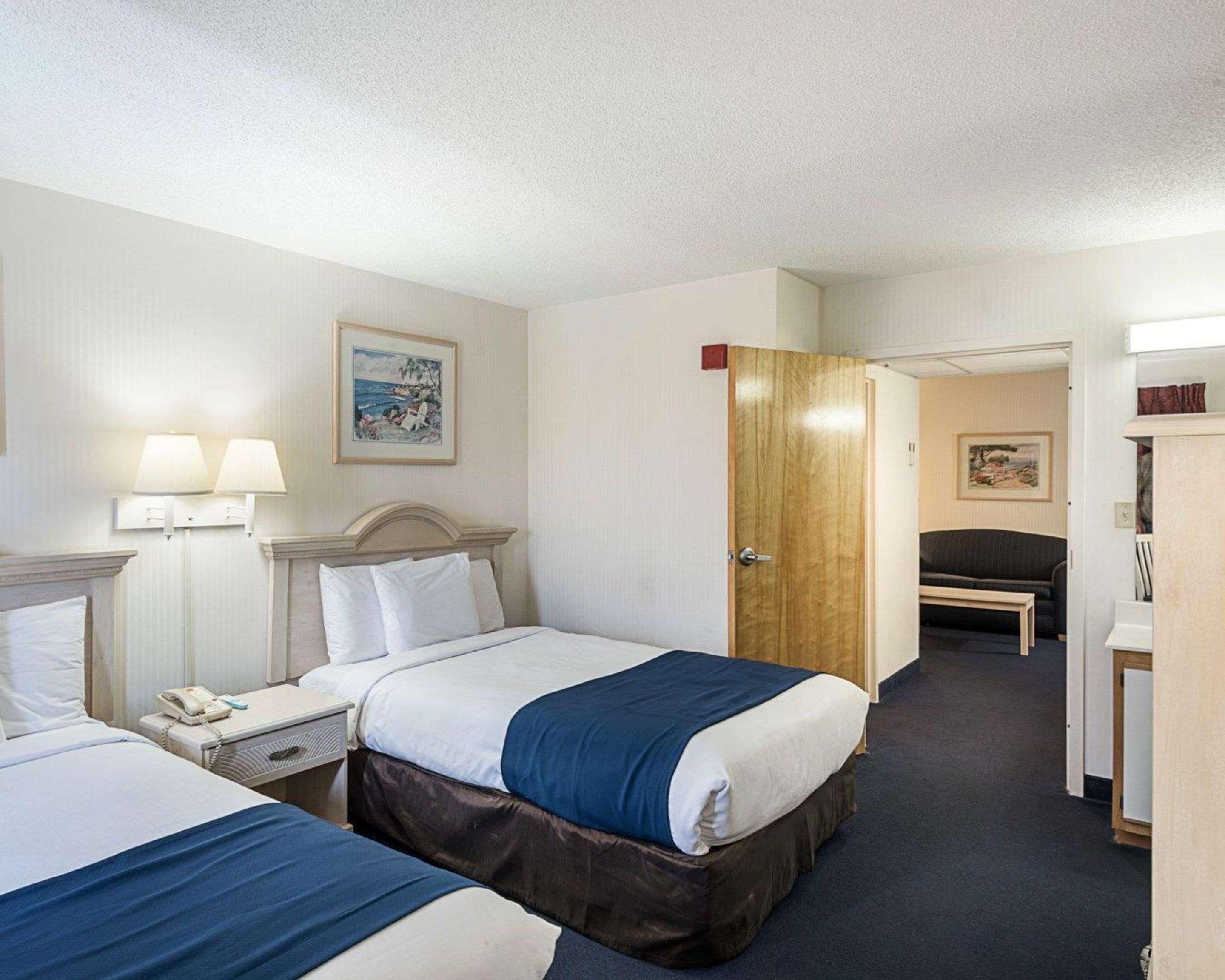 Econo Lodge Inn & Suites Rehoboth Beach Ngoại thất bức ảnh